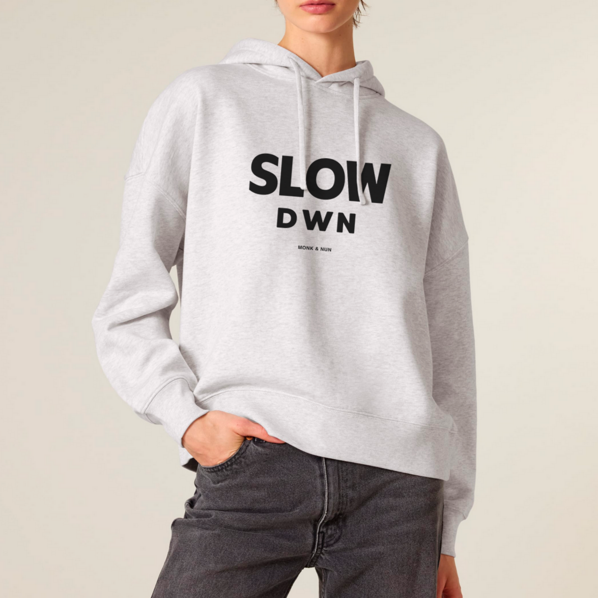 Boxcut Hoodie "SLOW DOWN"