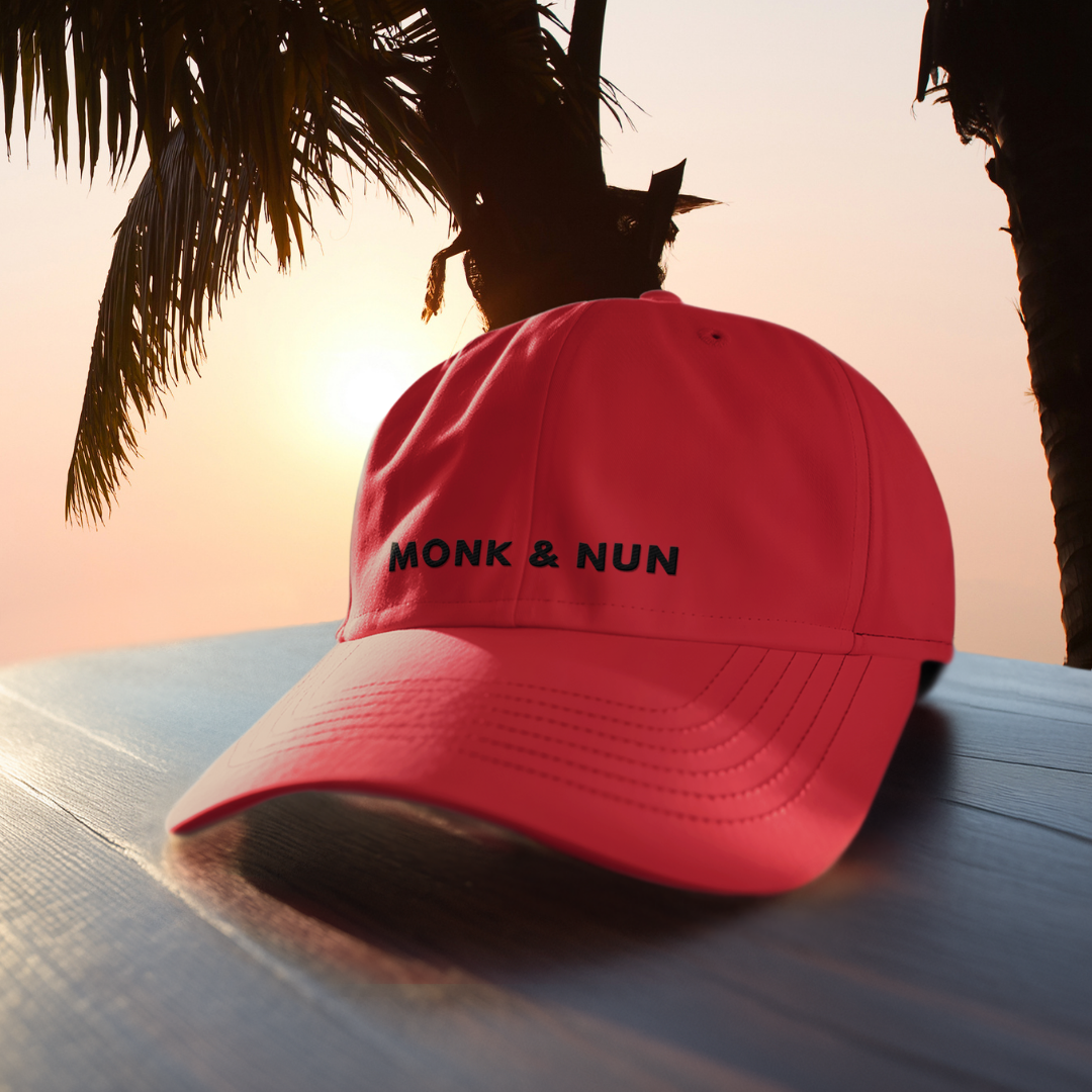 CAP "MONK & NUN" FIRE RED