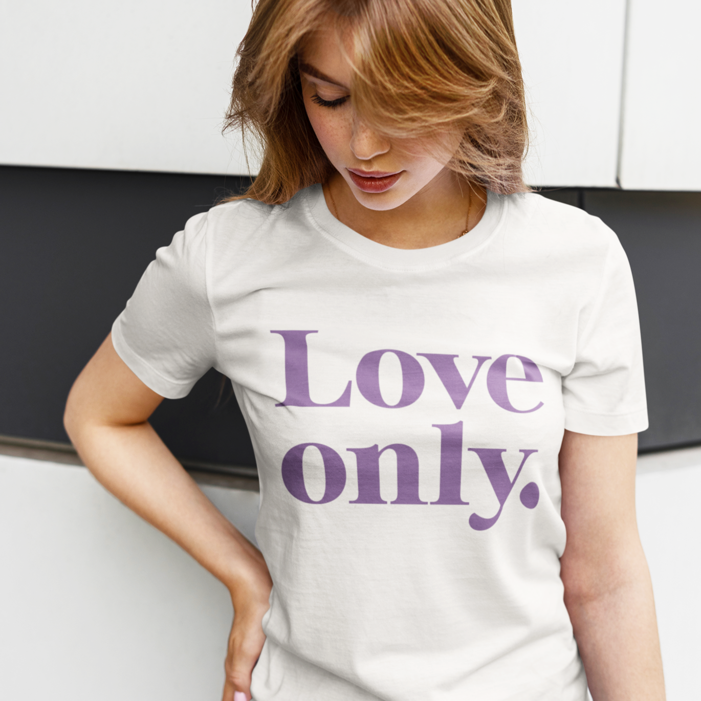 Unisex T-Shirt "LOVE ONLY" Bio-Baumwolle