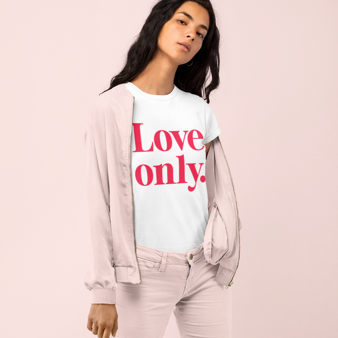 Unisex T-Shirt "LOVE ONLY" Bio-Baumwolle